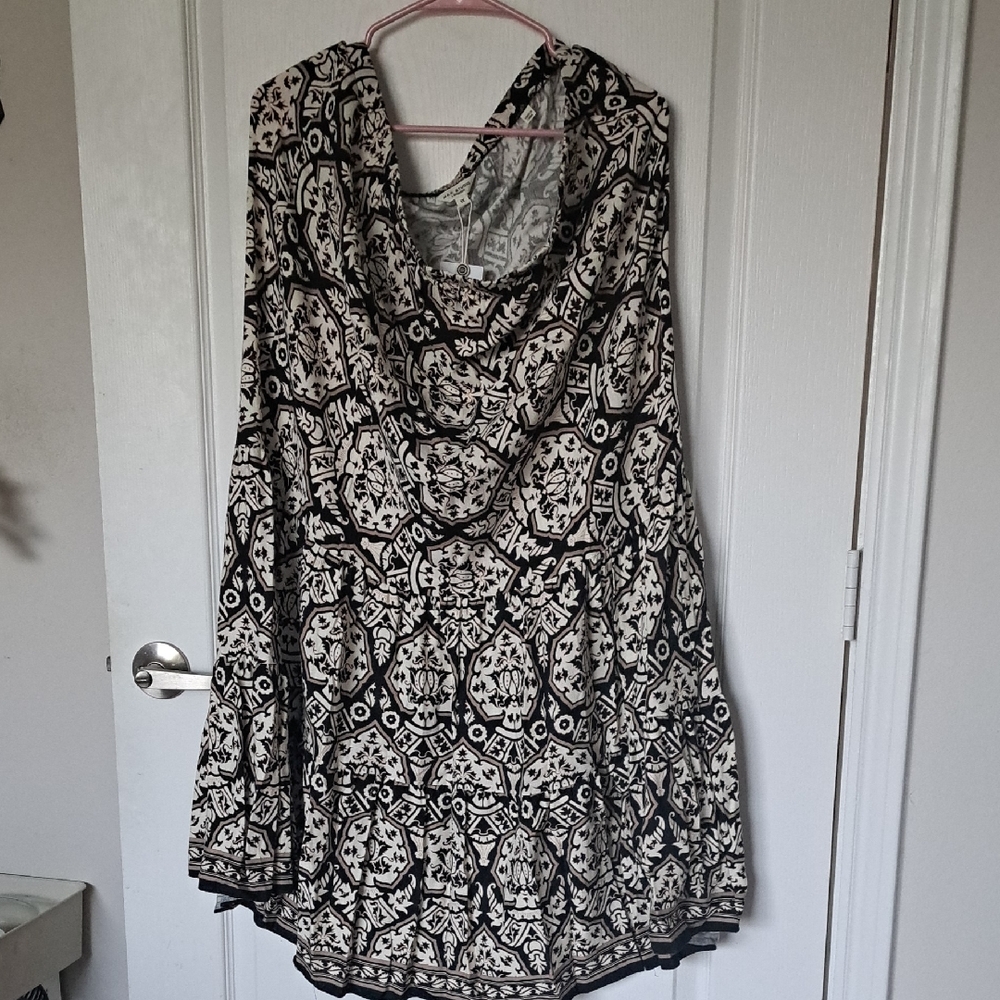 Max Studio Tiered Skirt